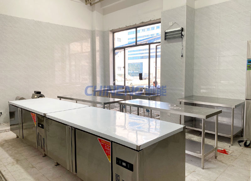 廣東賽肯戶外運(yùn)動器械廚房打荷臺