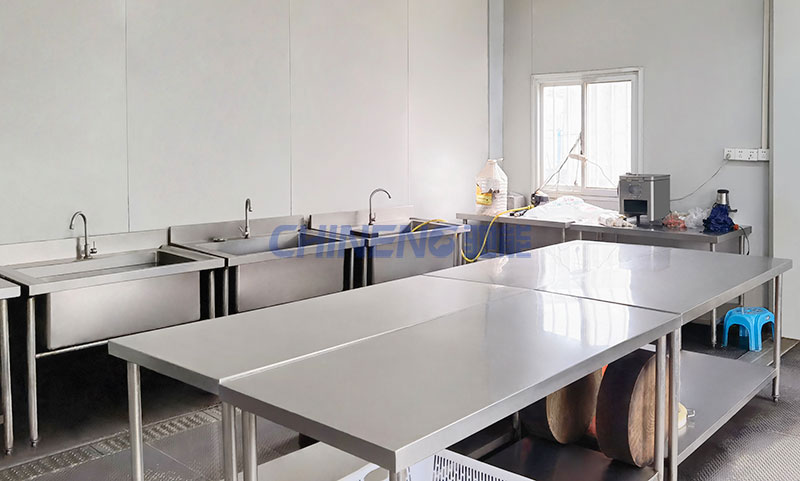 活動式板房食堂加工清洗間設(shè)備
