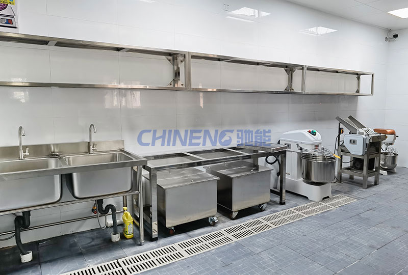 原尚物流員工食堂面點(diǎn)間