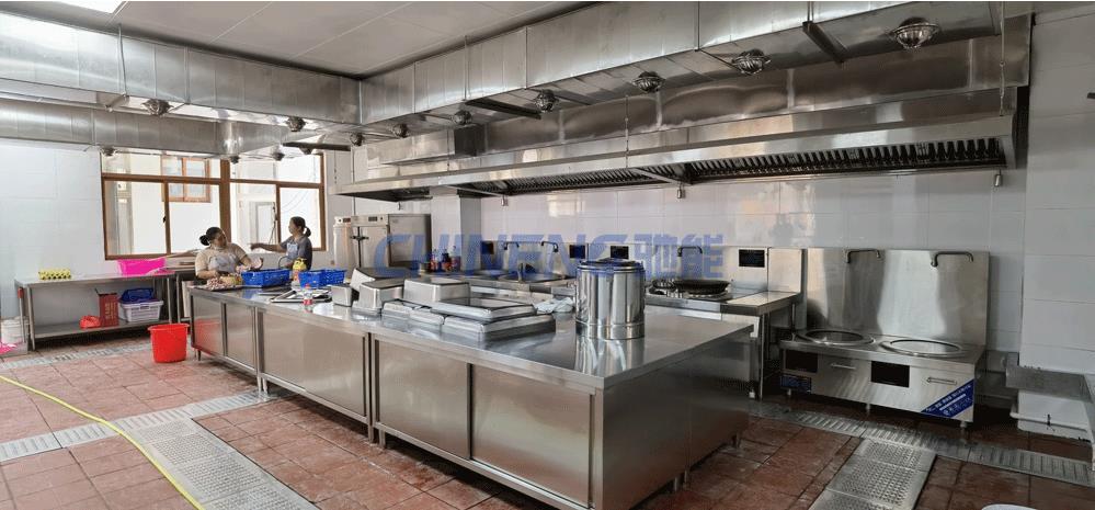 餐廳廚房通風(fēng)排煙管道怎么安裝