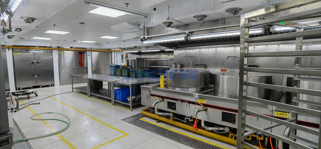 公司食堂廚房