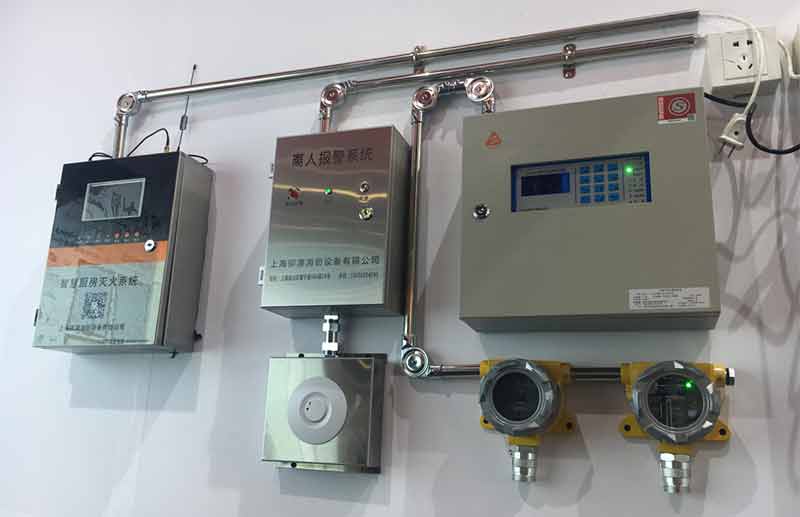 廚房滅火系統(tǒng)里面裝的是什么？對人體有害嗎？